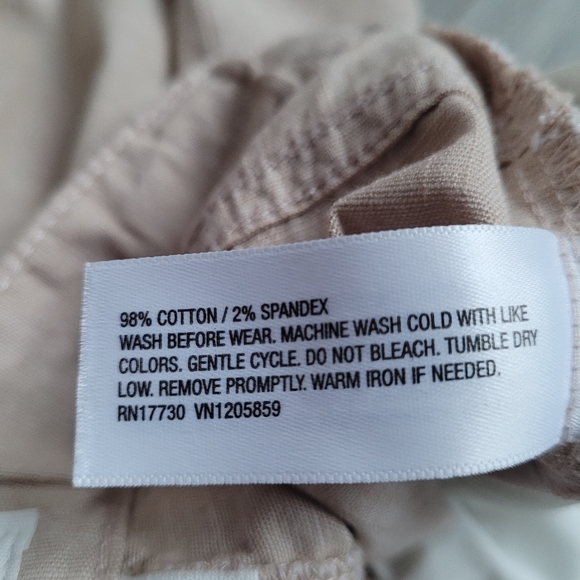 Tan Boys Pull On Woven Flat Front Shorts at Knee - Cat & Jack Adjustable Waist - Picture 11 of 11